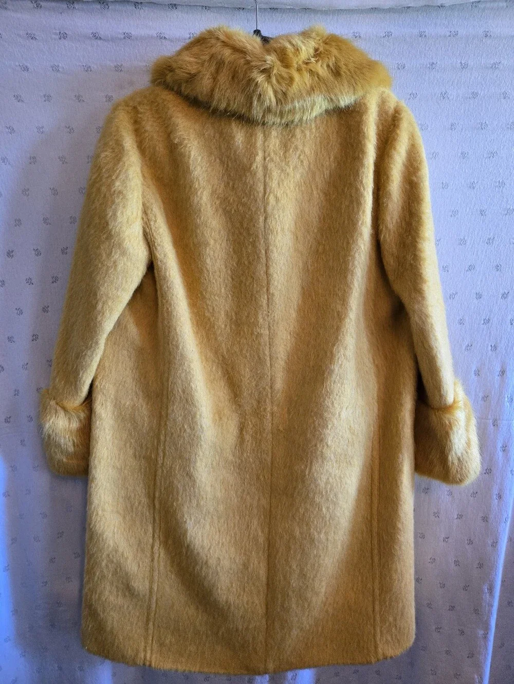 NWT kate spade Fluffy Wool Faux Fur Trim Coat Glitzy Ritzy Maize Yellow Size 10